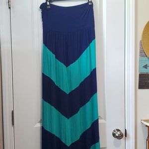 🌺 Halter maxi dress